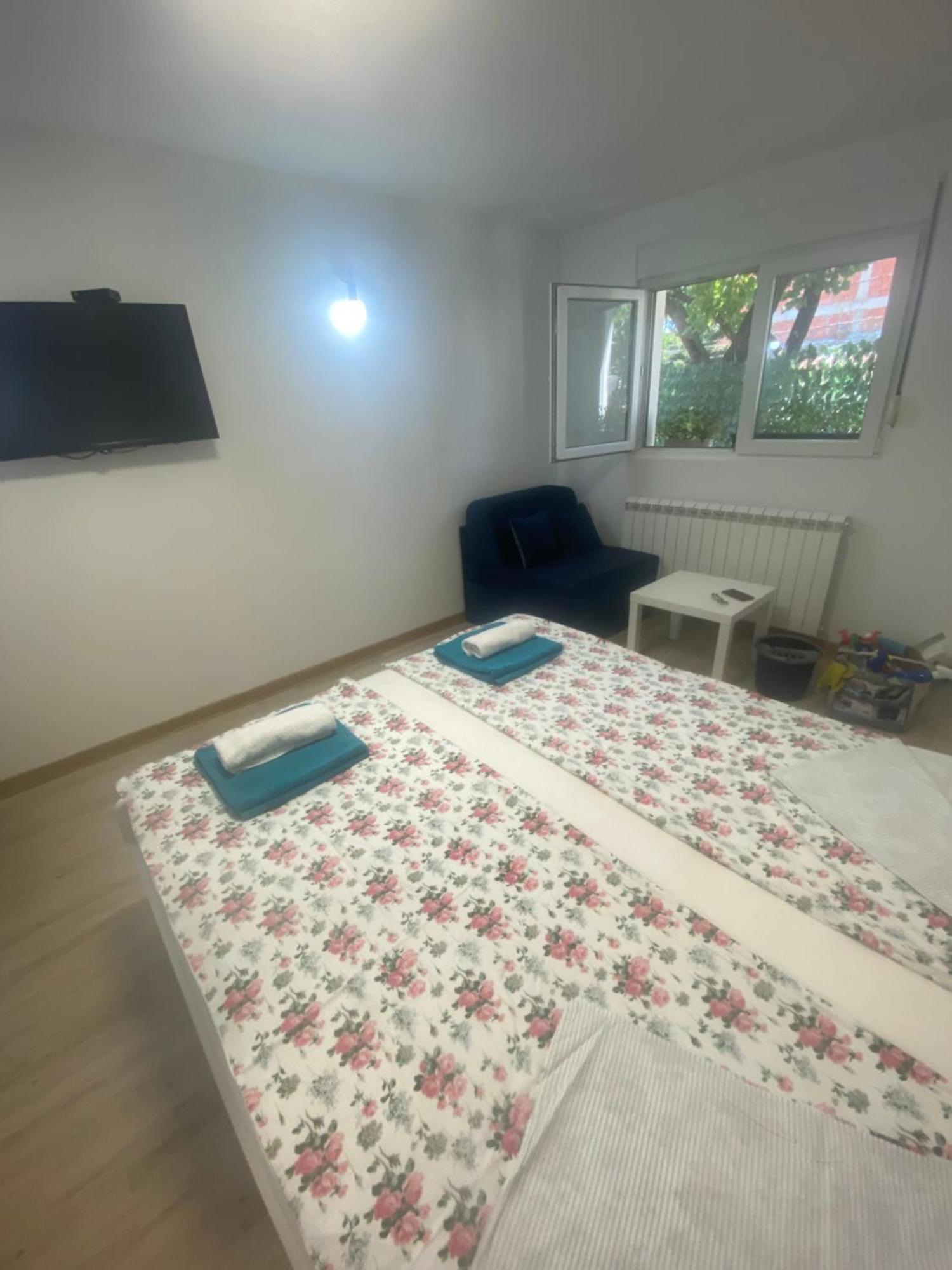 Garden apartmani 3 Belgrad Dış mekan fotoğraf